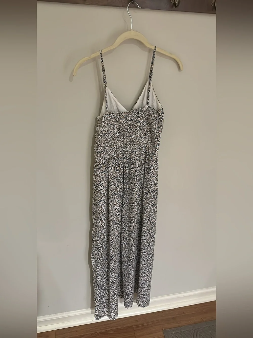 Abercrombie & Fitch Floral V-Neck Spaghetti Strap Maxi Dress - Blue & White